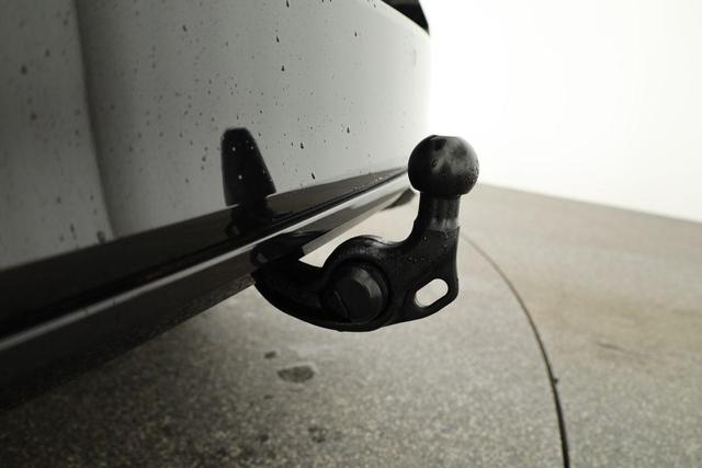 Skoda Octavia Combi 2.0 TSI 150 kW 4x4 Sportline DSG Sportline, AHK, Matrix, Navi, el. Klappe 