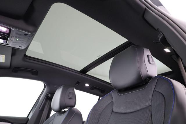 Volkswagen Tiguan 2.0 TDI 142 kW 4Motion R-Line DSG 4M Black, 20-Zoll, Leder, Pano, IQ.Light, AHK, Navi, Side, AreaView, Winter 