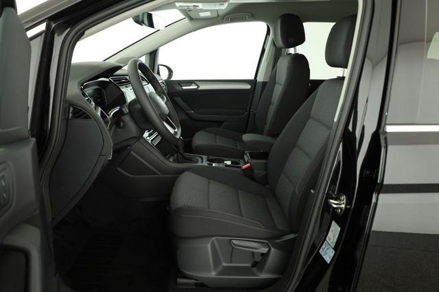 Volkswagen Touran Comfortline BMT/Start-Stopp 1.5 TSI DSG Comfortline, 7-Sitzer, AHK, Navi, Side, Kamera, Winter, 17-Zoll, 3 J.-Garantie 