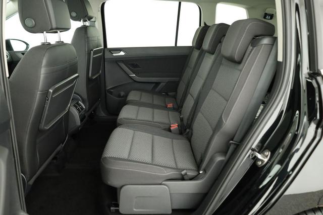 Volkswagen Touran Comfortline BMT/Start-Stopp 1.5 TSI DSG Comfortline, 7-Sitzer, AHK, Navi, Side, Kamera, Winter, 17-Zoll, 3 J.-Garantie 