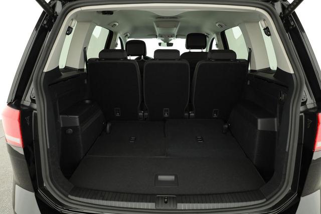 Volkswagen Touran Comfortline BMT/Start-Stopp 1.5 TSI DSG Comfortline, 7-Sitzer, AHK, Navi, Side, Kamera, Winter, 17-Zoll, 3 J.-Garantie 