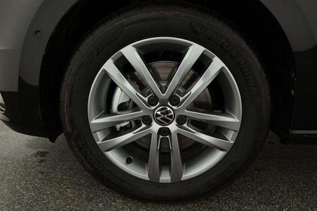 Volkswagen Touran Comfortline BMT/Start-Stopp 1.5 TSI DSG Comfortline, 7-Sitzer, AHK, Navi, Side, Kamera, Winter, 17-Zoll, 3 J.-Garantie 