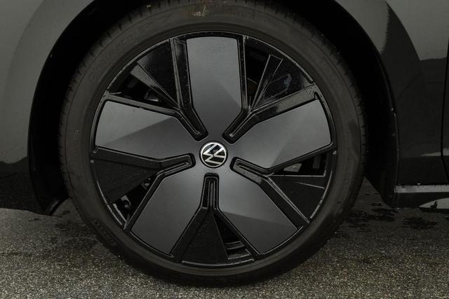 Volkswagen Passat Variant 2.0 TDI 142 kW 4Motion R-Line DSG 4M Black, AHK, IQ.Light, HUD, 19-Zoll, AreaView, Navi, Side 