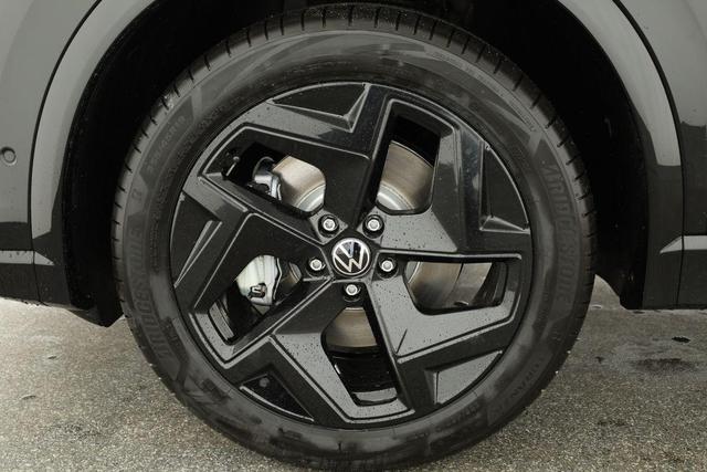 Volkswagen Tiguan 2.0 TDI 142 kW 4Motion R-Line DSG 4M Black, AHK, Navi, Side, AreaView, Winter, sofort 