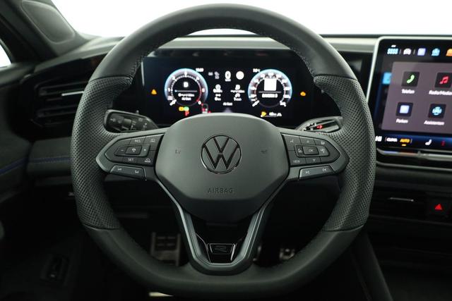 Volkswagen Tiguan 2.0 TDI 142 kW 4Motion R-Line DSG 4M Black, AHK, Navi, Side, AreaView, Winter, sofort 