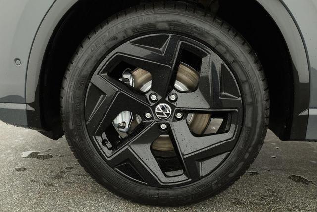 Volkswagen Tiguan 2.0 TDI 142 kW 4Motion R-Line DSG 4M Black, AHK, Navi, Side, AreaView, Winter, sofort 