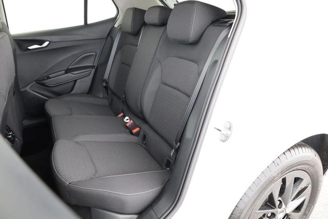 Skoda Fabia Selection 1.0 TSI DSG Selection, 15-Zoll schwarz, Winter, Ladeboden 