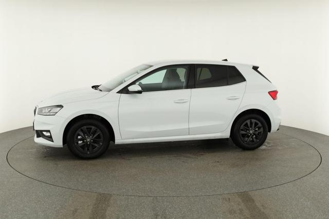 Skoda Fabia Selection 1.0 TSI DSG Selection, 15-Zoll schwarz, Winter, Ladeboden 