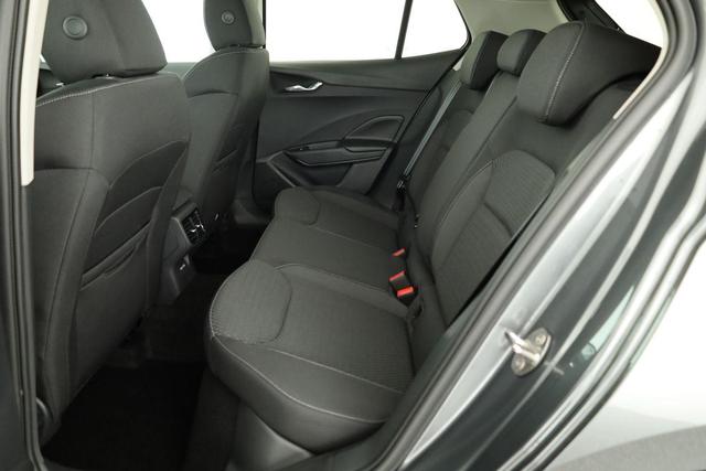 Skoda Fabia Selection 1.0 TSI DSG Selection, 15-Zoll schwarz, Winter, Ladeboden 