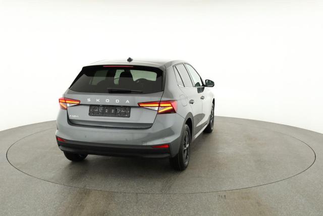 Skoda Fabia Selection 1.0 TSI DSG Selection, LED, Kamera, Winter, App-Connect, Ladeboden, sofort 