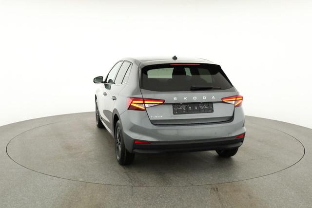 Skoda Fabia Selection 1.0 TSI DSG Selection, LED, Kamera, Winter, App-Connect, Ladeboden, sofort 