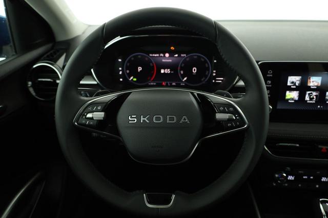 Skoda Fabia Selection 1.0 TSI DSG Selection, LED, Kamera, Side, ACC, Winter, Ladeboden, sofort 