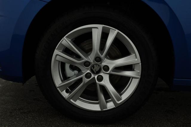 Skoda Fabia Selection 1.0 TSI DSG Selection, LED, Kamera, Side, ACC, Winter, Ladeboden, sofort 