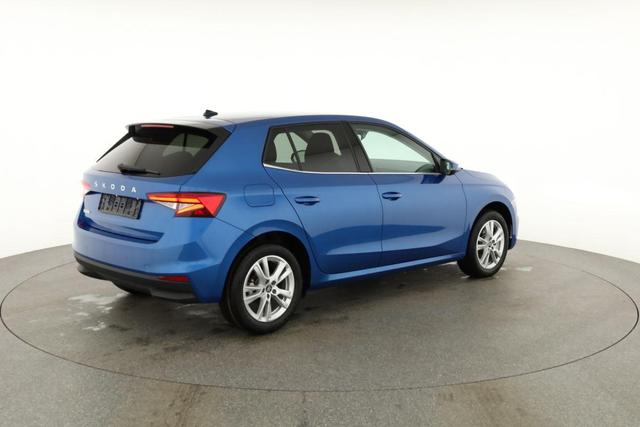 Skoda Fabia Selection 1.0 TSI DSG Selection, LED, Kamera, Side, ACC, Winter, Ladeboden, sofort 