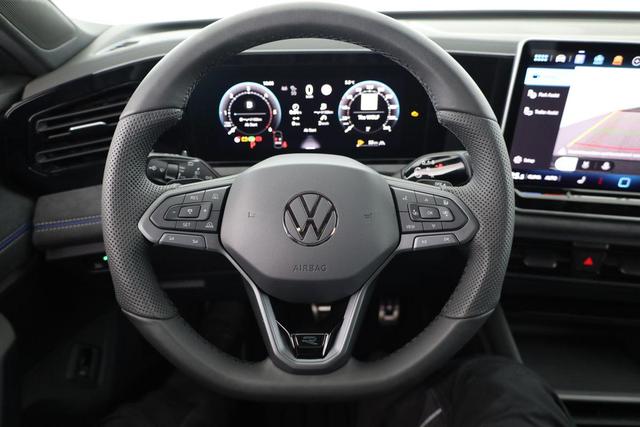 Volkswagen Tiguan 2.0 TDI 142 kW 4Motion R-Line DSG 4M Black, AHK, Navi, AreaView, Side, Winter, el. Klappe 