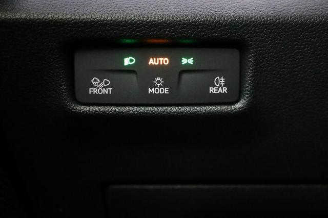 Volkswagen Tiguan 2.0 TDI 142 kW 4Motion R-Line DSG 4M Black, AHK, Navi, AreaView, Side, Winter, el. Klappe 