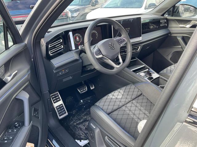 Volkswagen Tiguan - 1.5 TSI eHybrid 200 kW R-Line Black, Pano, 20-Zoll, AHK, AreaView