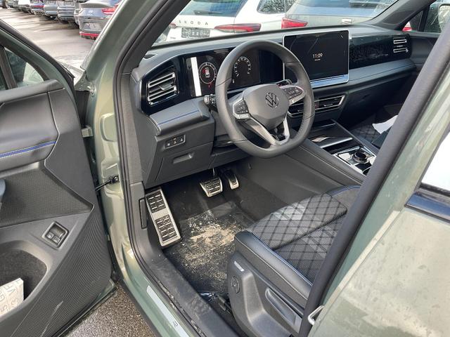 Volkswagen Tiguan 1.5 TSI eHybrid 200 kW R-Line Black, Pano, 20-Zoll, AHK, AreaView 