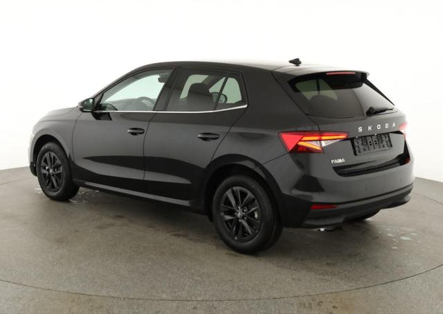 Skoda Fabia Selection 1.0 TSI DSG Selection, 15-Zoll schwarz, Winter, Ladeboden, sofort 