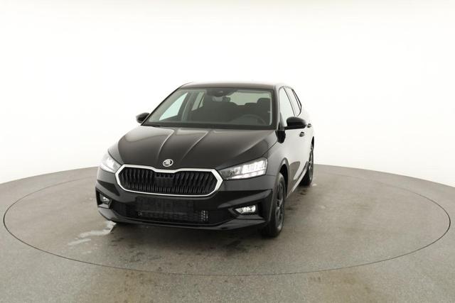 Skoda Fabia Selection 1.0 TSI DSG Selection, 15-Zoll schwarz, Winter, Ladeboden, sofort 