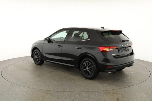 Skoda Fabia Selection 1.0 TSI DSG Selection, 15-Zoll schwarz, Winter, Ladeboden, sofort 