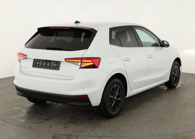 Skoda Fabia Selection 1.0 TSI DSG Selection, LED, Kamera, Winter, App-Connect, Ladeboden, sofort 