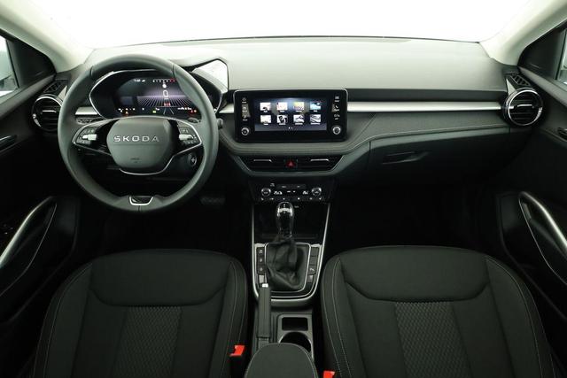 Skoda Fabia Selection 1.0 TSI DSG Selection, LED, Kamera, Winter, App-Connect, Ladeboden, sofort 