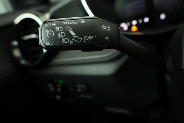 Skoda Fabia Selection 1.0 TSI DSG Selection, LED, Kamera, Winter, App-Connect, Ladeboden, sofort 