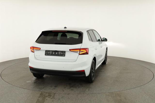 Skoda Fabia Selection 1.0 TSI DSG Selection, LED, Kamera, Winter, App-Connect, Ladeboden, sofort 