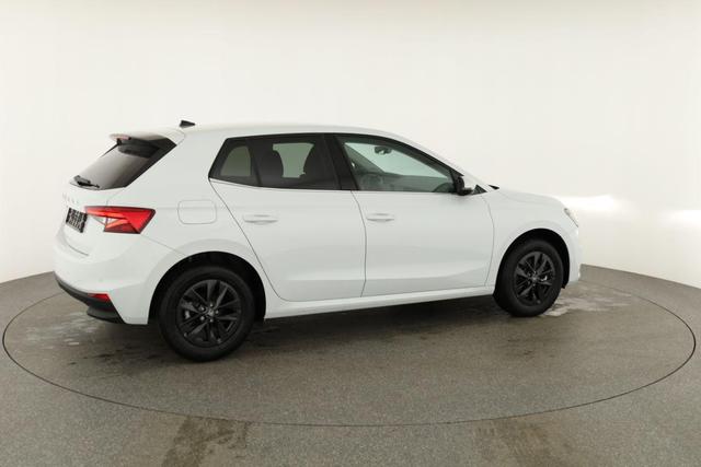 Skoda Fabia Selection 1.0 TSI DSG Selection, LED, Kamera, Winter, App-Connect, Ladeboden, sofort 