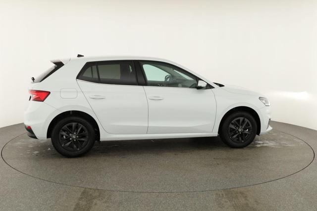 Skoda Fabia Selection 1.0 TSI DSG Selection, LED, Kamera, Winter, App-Connect, Ladeboden, sofort 