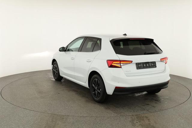 Skoda Fabia Selection 1.0 TSI DSG Selection, LED, Kamera, Winter, App-Connect, Ladeboden, sofort 