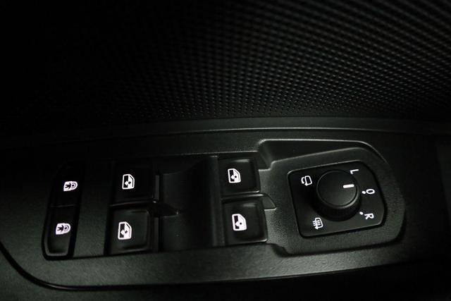 Skoda Kodiaq 2.0 TDI 110 kW Sportline DSG Sportline, AHK, Navi, Matrix, Kamera, Side, Winter 