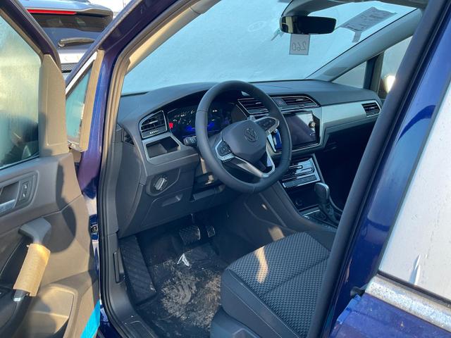 Volkswagen Touran - Comfortline BMT/Start-Stopp 1.5 TSI DSG Comfortline, 7-Sitzer, AHK, Navi, Kamera, Side, Winter, 3 J.-Garantie