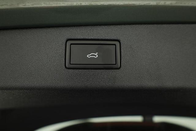 Volkswagen Tiguan 1.5 TSI eHybrid 200 kW R-Line Black, Pano, 20-Zoll, AHK, AreaView 