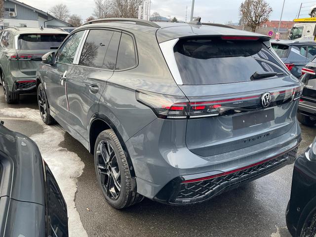 Volkswagen Tiguan 1.5 TSI eHybrid 200 kW R-Line Black, Pano, IQ.Light, 20-Zoll, AHK, AreaView, Leder Varenna 