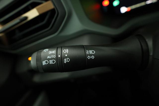 Dacia Bigster Hybrid 155 Extreme Extreme, Pano, Navi, AreaView, ACC, LED, Side, 18-Zoll 