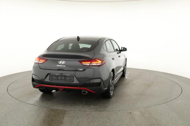 Hyundai i30 N Line 1.5 T-GDI DCT Fastback N-LINE, Navi, 18-Zoll, Kamera, LED, Winter 