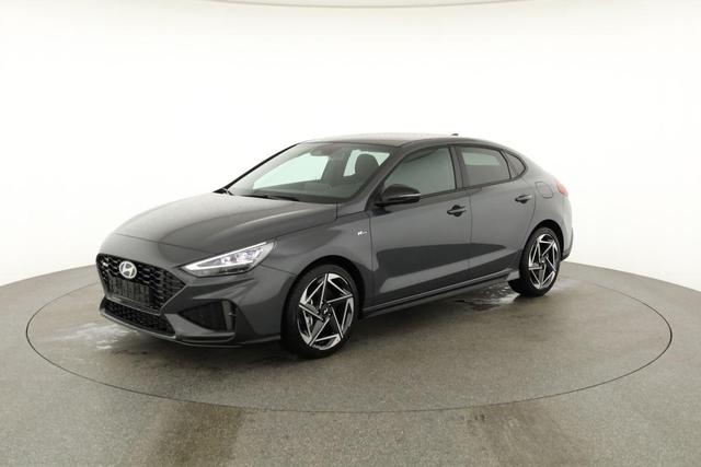 Hyundai i30 N Line 1.5 T-GDI DCT Fastback N-LINE, Navi, 18-Zoll, Kamera, LED, Winter 