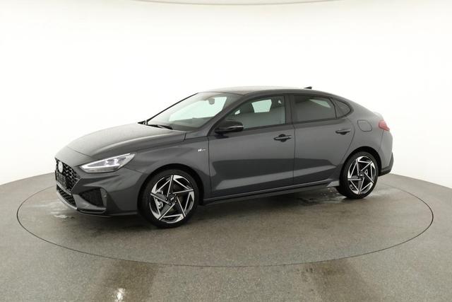 Hyundai i30 N Line 1.5 T-GDI DCT Fastback N-LINE, Navi, 18-Zoll, Kamera, LED, Winter 