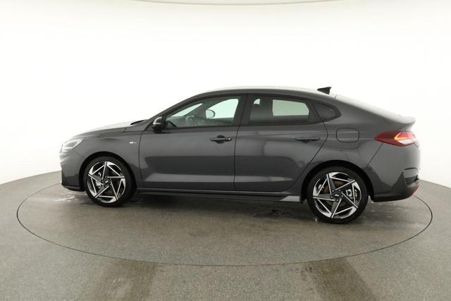 Hyundai i30 N Line 1.5 T-GDI DCT Fastback N-LINE, Navi, 18-Zoll, Kamera, LED, Winter 