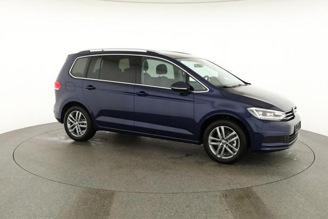 Volkswagen Touran Comfortline BMT/Start-Stopp 1.5 TSI DSG Comfortline, 7-Sitzer, AHK, Navi, Kamera, Side, Winter, 3 J.-Garantie 