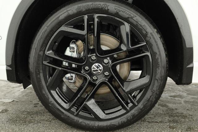 Volkswagen Tiguan 1.5 TSI eHybrid 200 kW R-Line Black, Pano, 20-Zoll, AHK, AreaView 