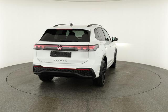 Volkswagen Tiguan 1.5 TSI eHybrid 200 kW R-Line Black, Pano, 20-Zoll, AHK, AreaView 