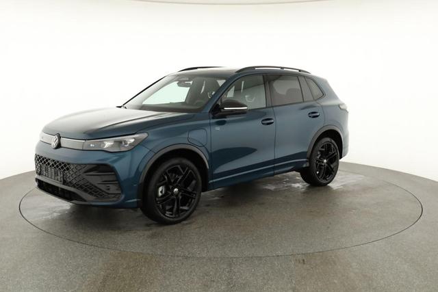 Volkswagen Tiguan 1.5 TSI eHybrid 200 kW R-Line Black, Pano, IQ.Light, 20-Zoll, AHK, AreaView 