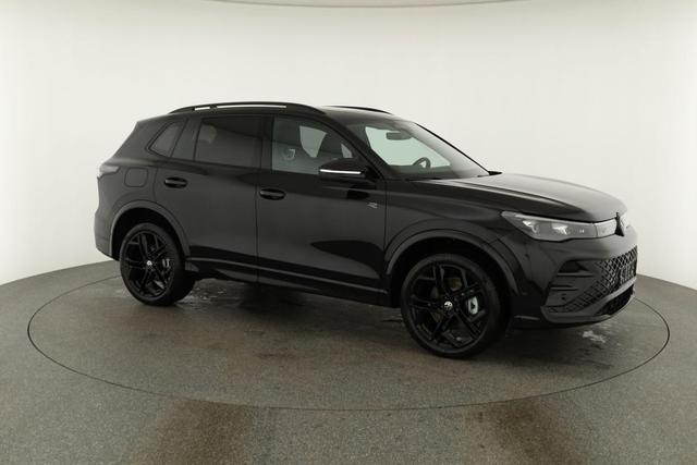 Volkswagen Tiguan 1.5 TSI eHybrid 200 kW R-Line Black, Pano, IQ.Light, 20-Zoll, AHK, AreaView 