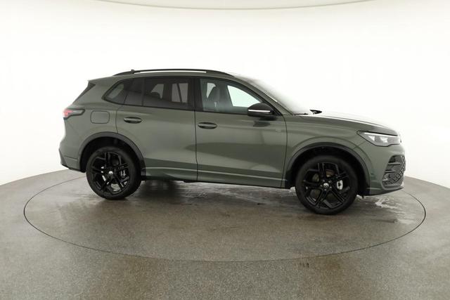 Volkswagen Tiguan 1.5 TSI eHybrid 200 kW R-Line Black, Pano, IQ.Light, 20-Zoll, AHK, AreaView 