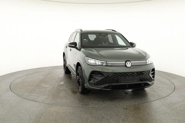 Volkswagen Tiguan 1.5 TSI eHybrid 200 kW R-Line Black, Pano, IQ.Light, 20-Zoll, AHK, AreaView 