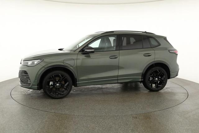 Volkswagen Tiguan 1.5 TSI eHybrid 200 kW R-Line Black, Pano, IQ.Light, 20-Zoll, AHK, AreaView 