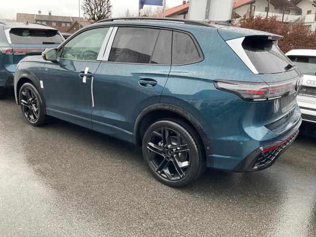 Volkswagen Tiguan 1.5 TSI eHybrid 200 kW R-Line Black, Pano, 20-Zoll, AHK, AreaView, Leder Varenna 